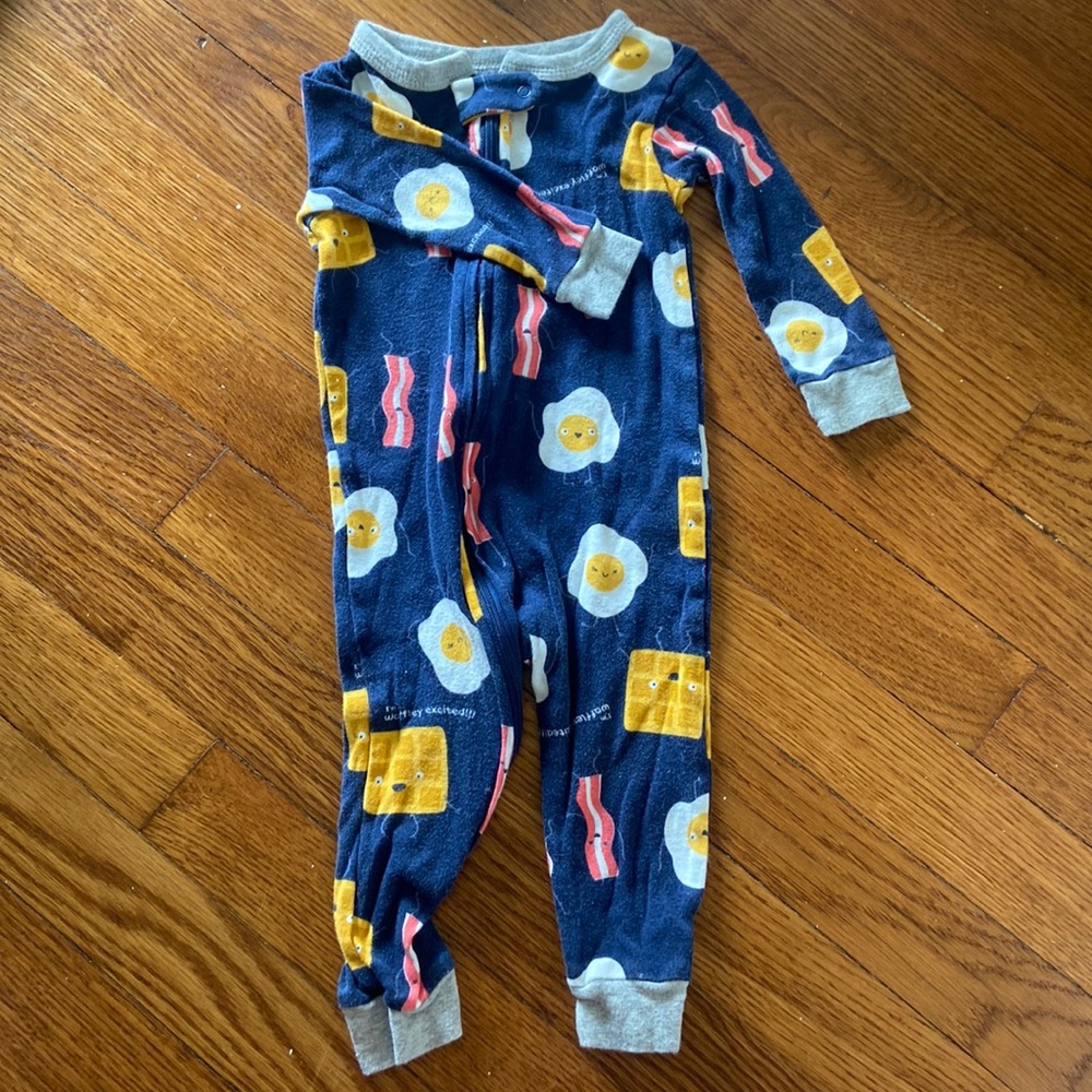 ((3 for $15 bundle)) Carter’s 12M bodysuit eggs and bacon
